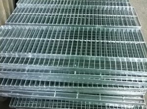 Những công dụng của tấm grating mạ kẽm 