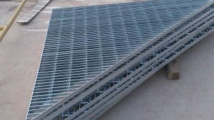 Sự biến động của thị trường tấm Grating